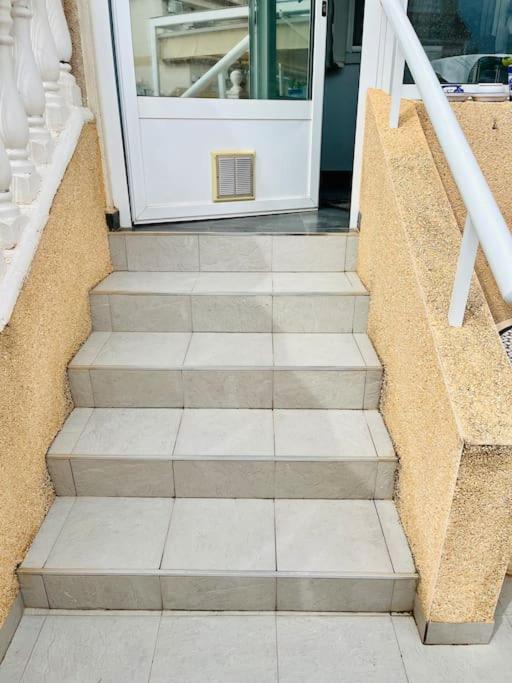 Vila Casa La Paz Torrevieja Exteriér fotografie